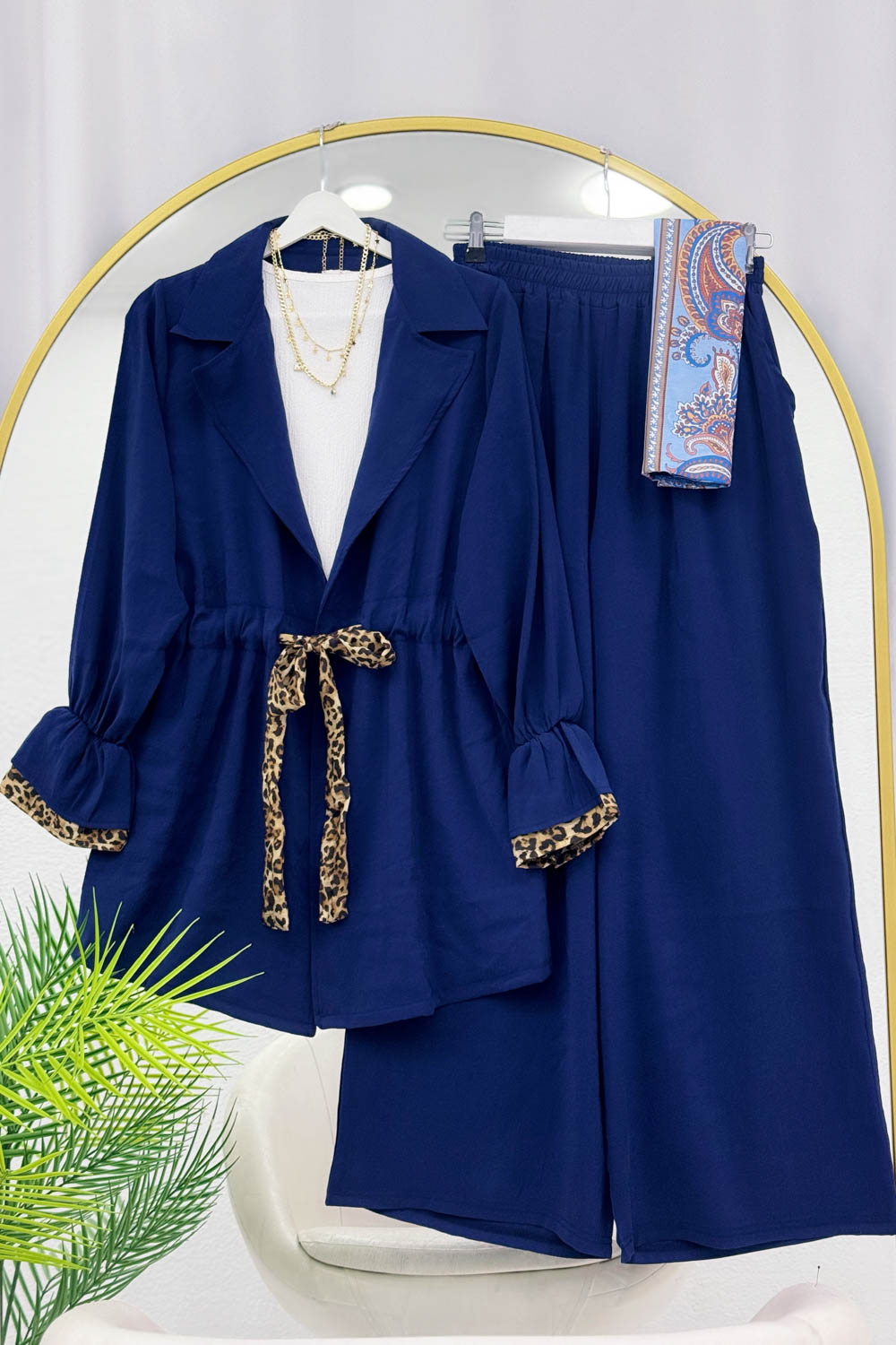 BELDEN LEOPAR BAĞLAMALI PANTOLON TAKIM