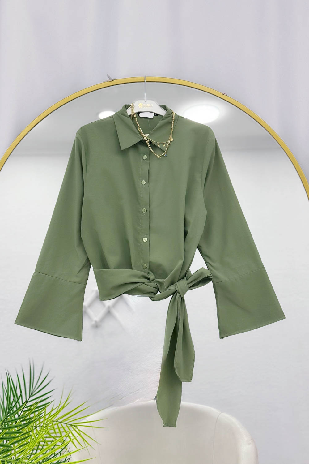 ÖNDEN BAĞLAMALI GÖMLEK