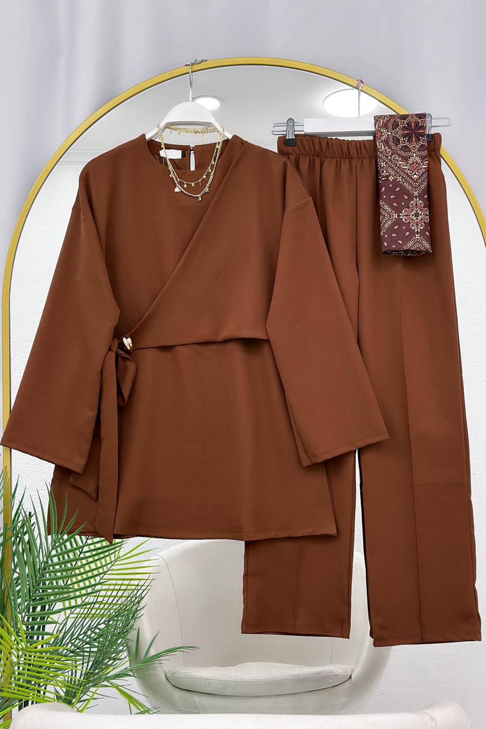 YANDAN TOKALI KREP PANTOLONLU TAKIM