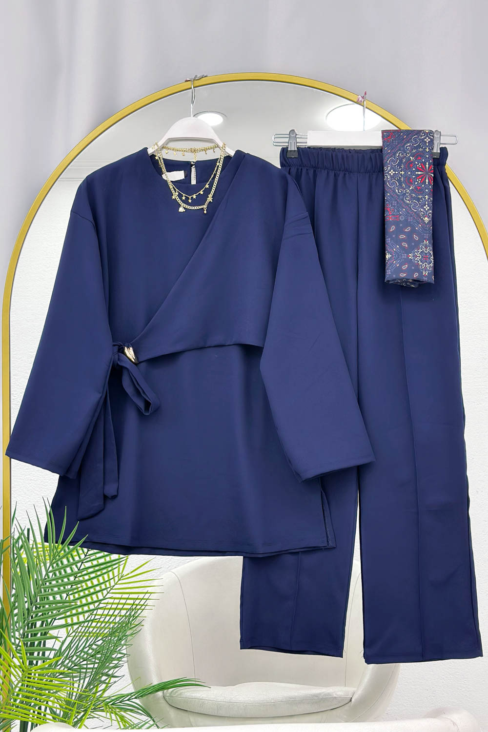 YANDAN TOKALI KREP PANTOLONLU TAKIM