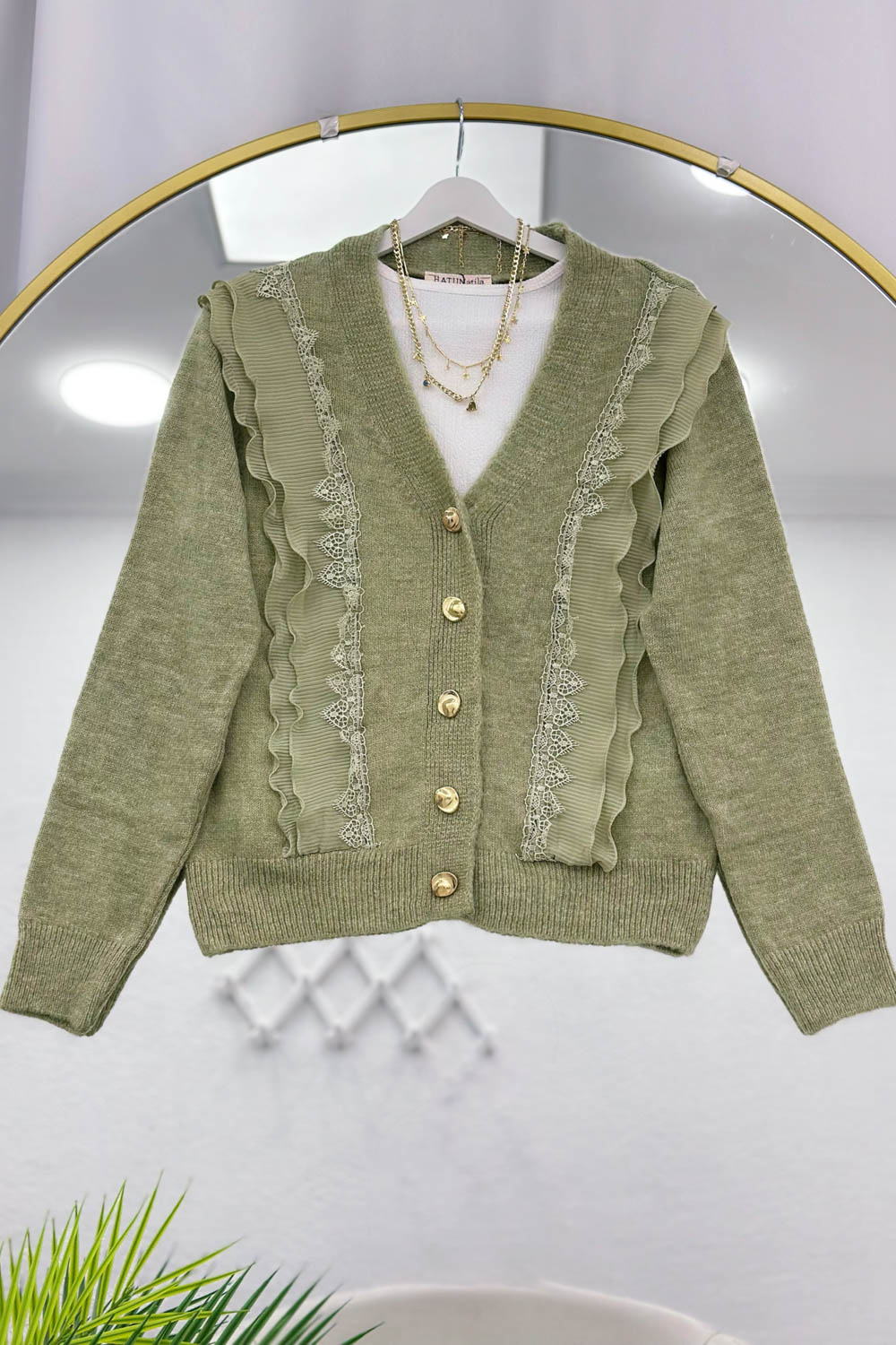 GÜPÜR VE FIRFIR DETAYLI ANGORA HIRKA