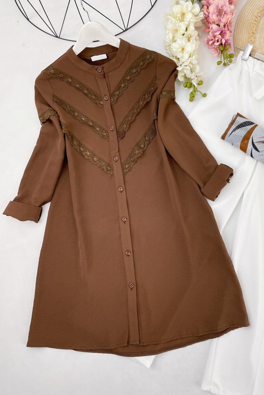 GÜPÜR DETAYLI AEROBİN GÖMLEK