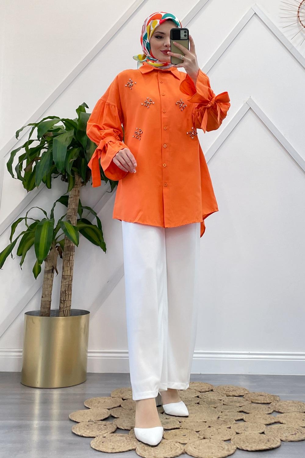 KOLLARI BAĞLAMALI TAŞLI GÖMLEK