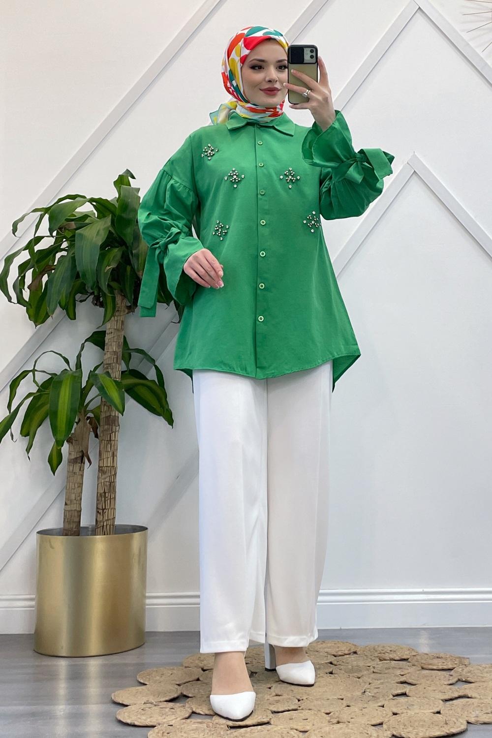 KOLLARI BAĞLAMALI TAŞLI GÖMLEK