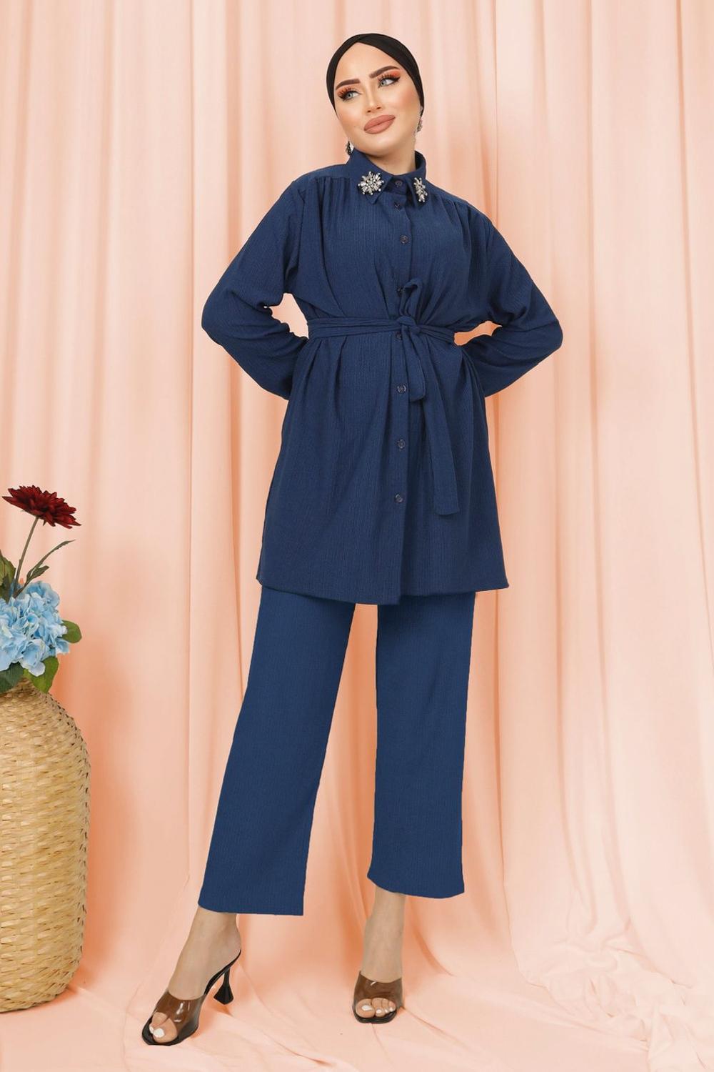 YAKASI SAVAROSKİ TAŞLI BÜRÜMCÜK TAKIM