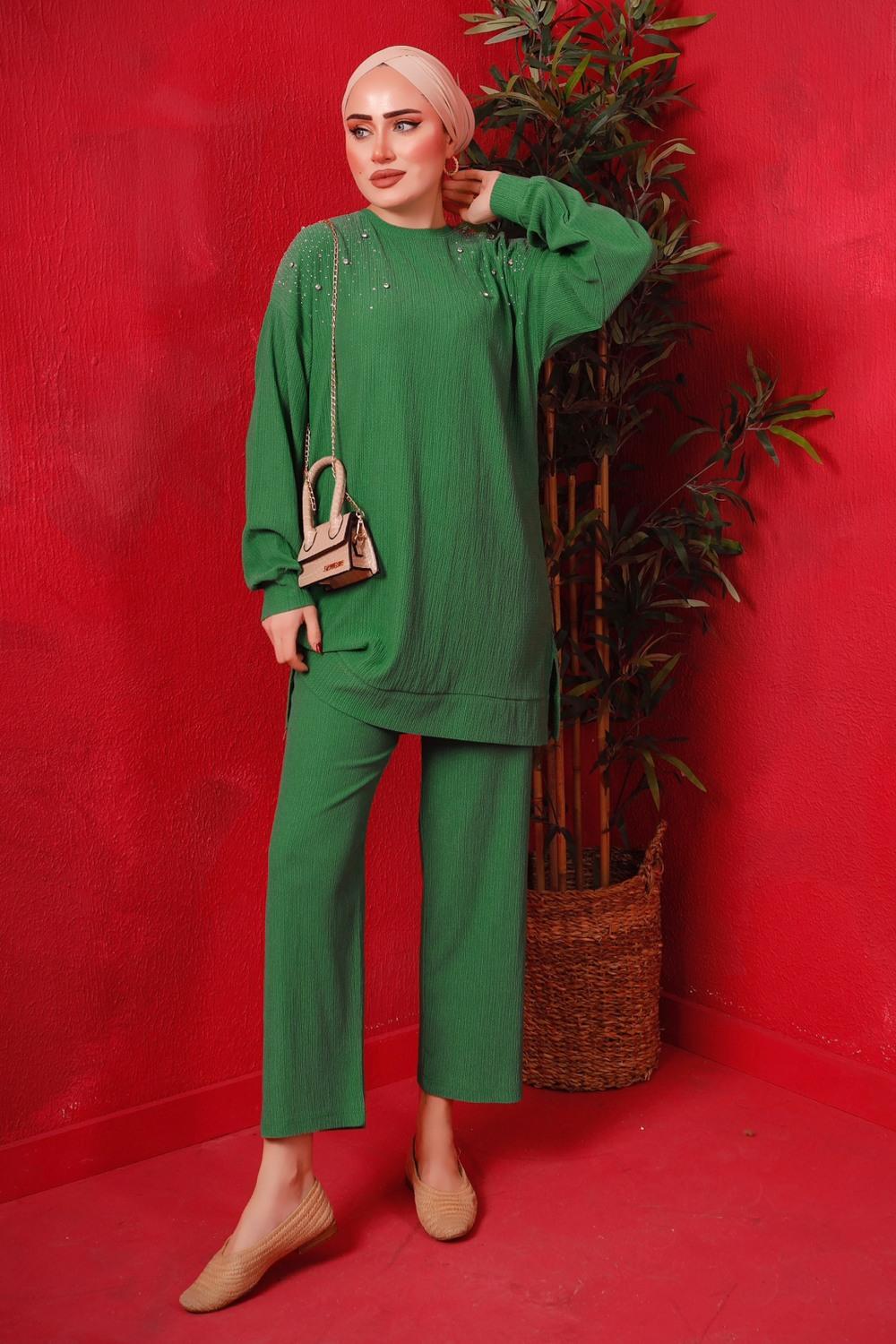 OMUZU TAŞ DETAYLI BÜRÜMCÜK TAKIM