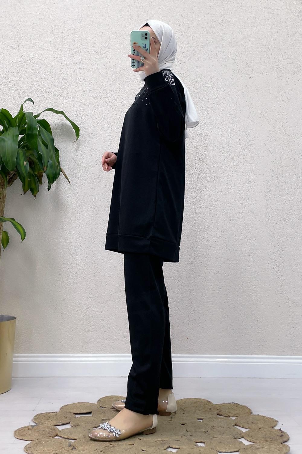 OMUZU TAŞ DETAYLI SPOR  TAKIM