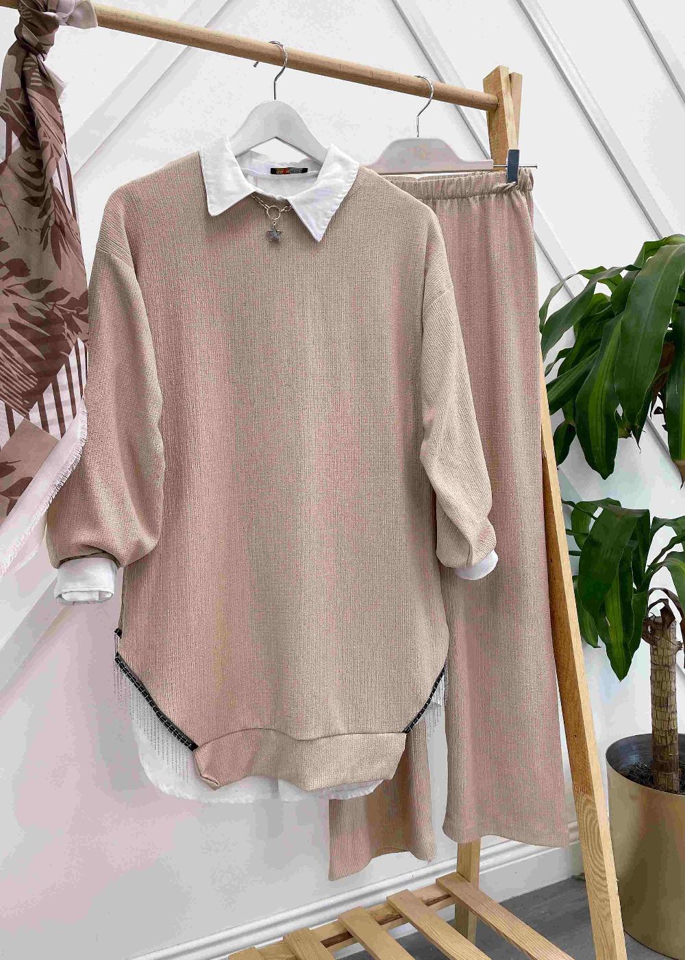 BÜRÜMCÜK YANLARI SAÇAKLI  TAKIM