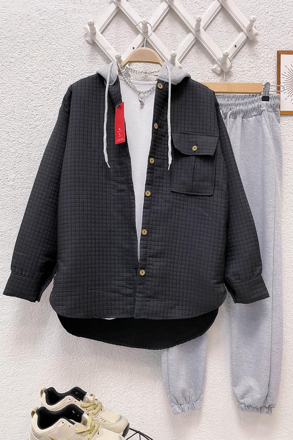 TEK CEPLİ KAPŞONLU KAPİTONE CEKET