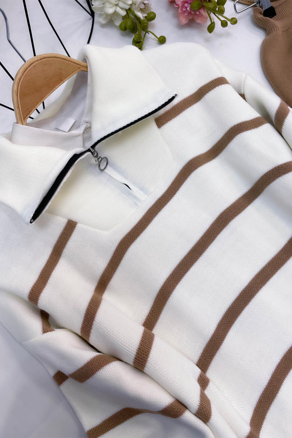 DİK YAKA ÇİZGİLİ TRİKO TAKIM