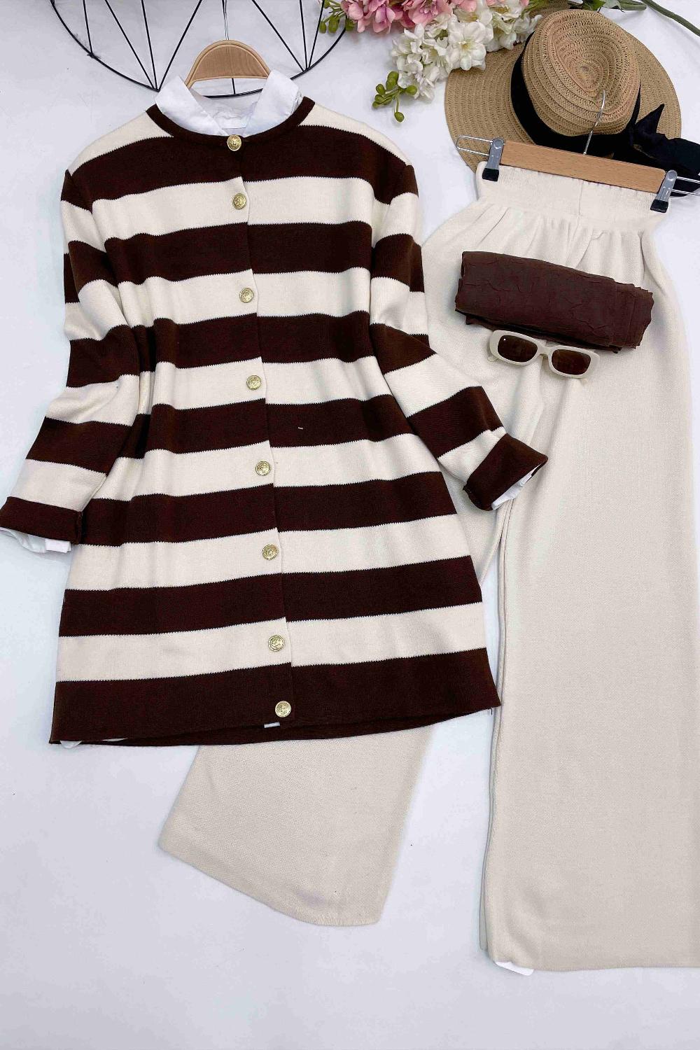 GOLD DÜGMELİ HIRKA