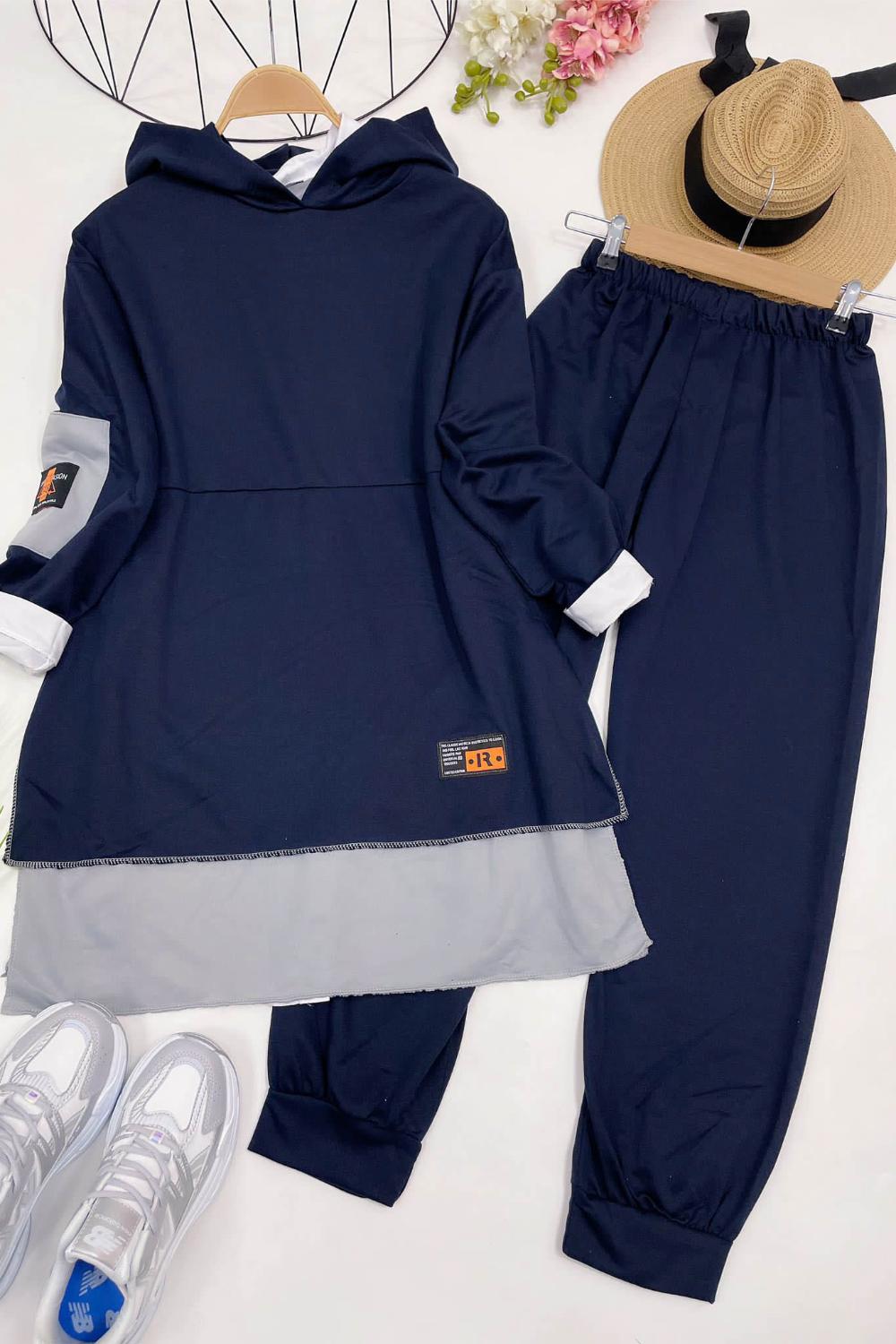 İÇLİK DETAYLI ARMALI TAKIM