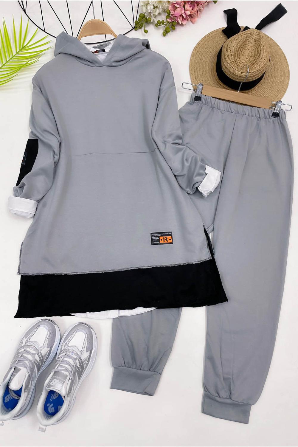 İÇLİK DETAYLI ARMALI TAKIM