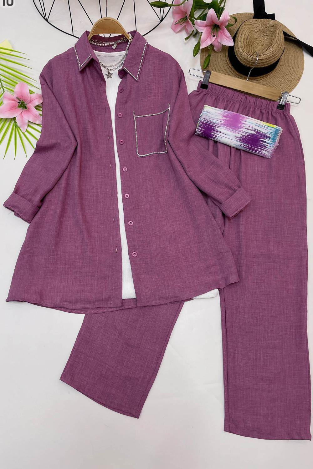 CEP VE YAKASI İŞLEMELİ TAKIM