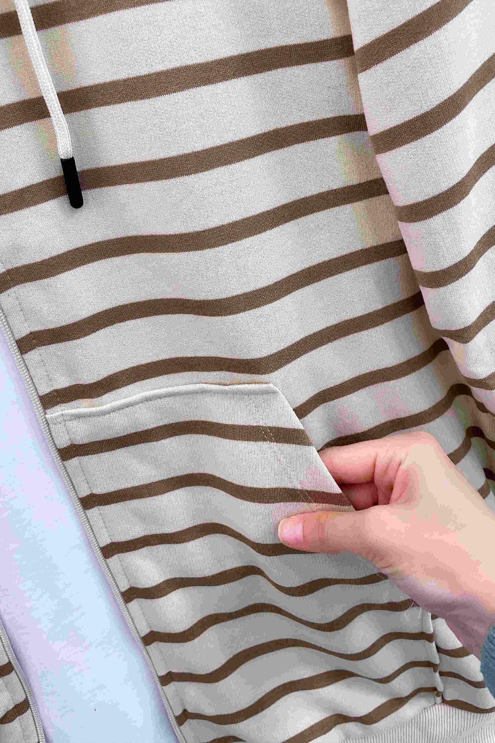 ÇİZGİLİ FERMUARLI KAPŞONLU HIRKA