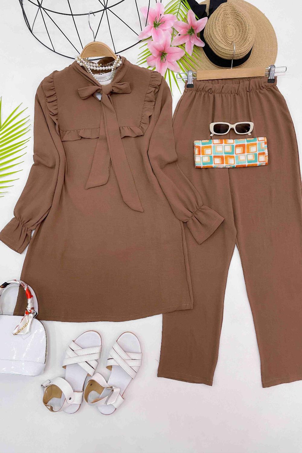 KRAVAT DETAYLI ROBADAN FIRFIRLI AEROBİN TAKIM