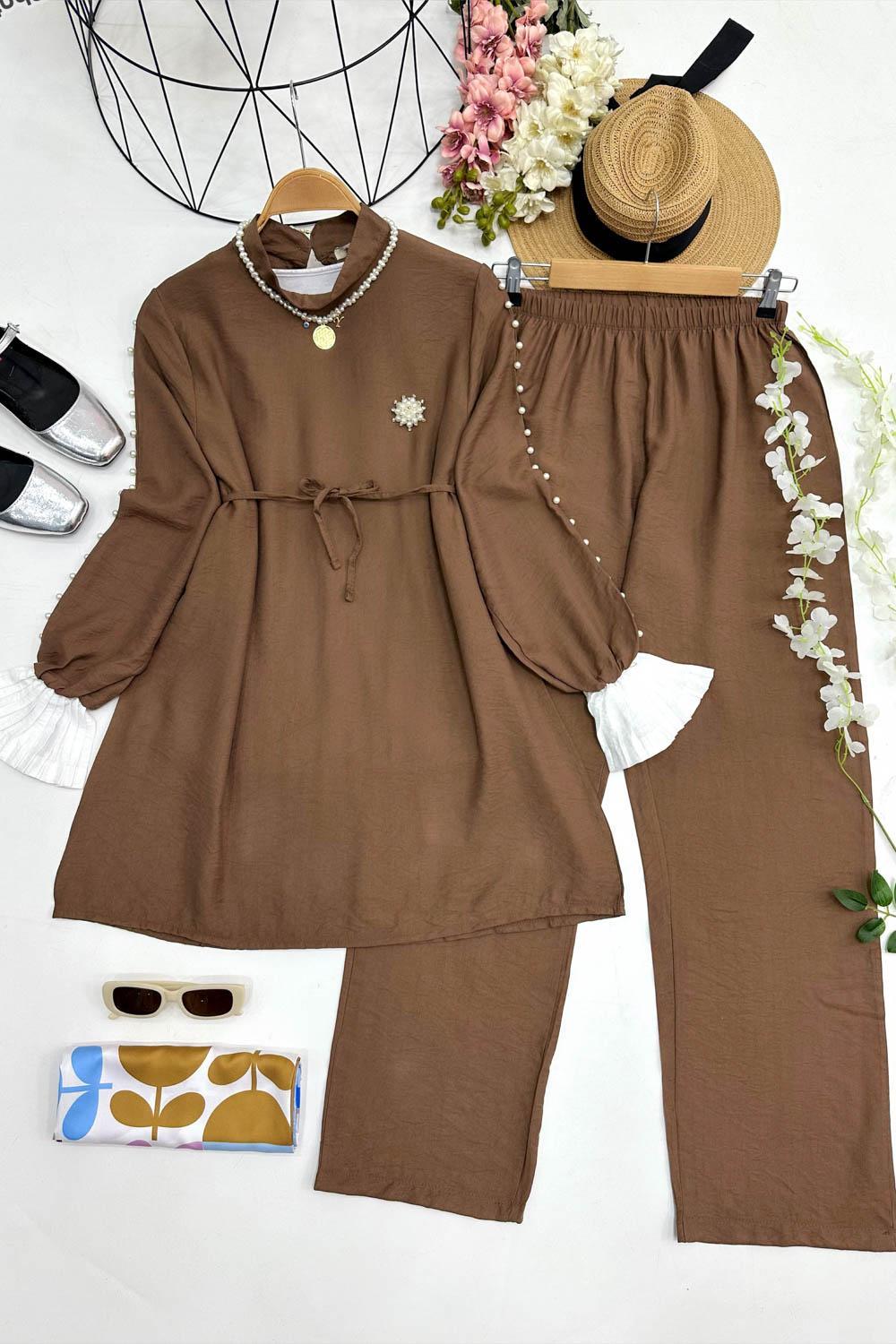 KOLLARI İNCİLİ BROŞLU TAKIM