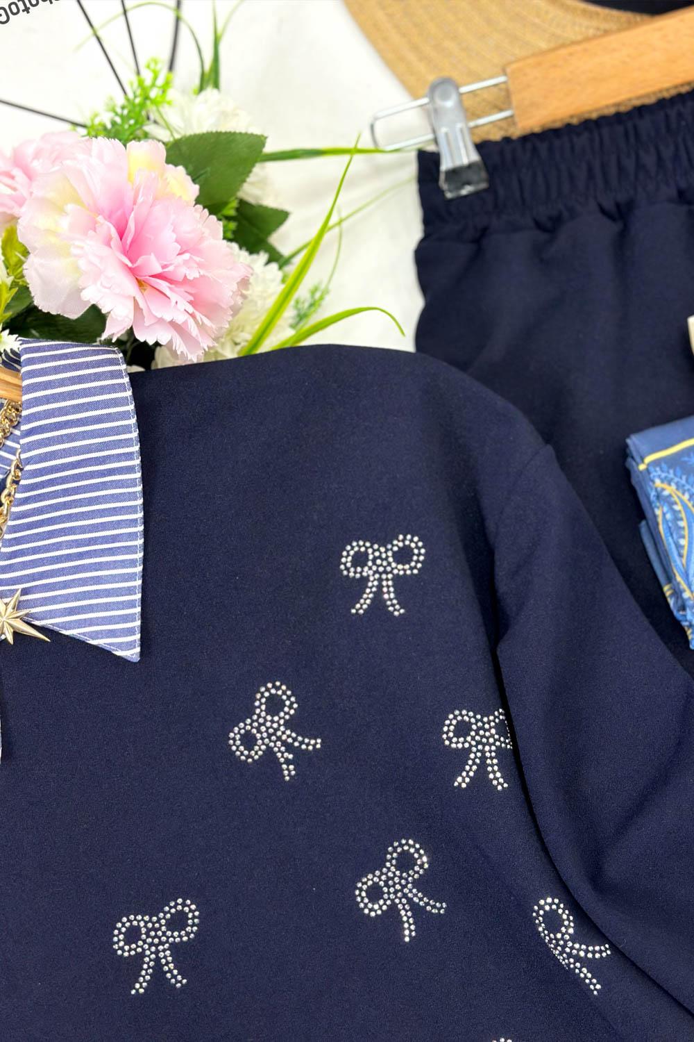 GÖMLEK DETAYLI FİYONK TAŞ DETAYLI TAKIM