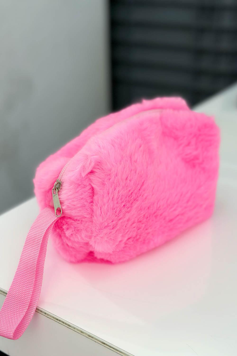 PELUŞ ÇOK AMAÇLI MAKYAJ ÇANTASI