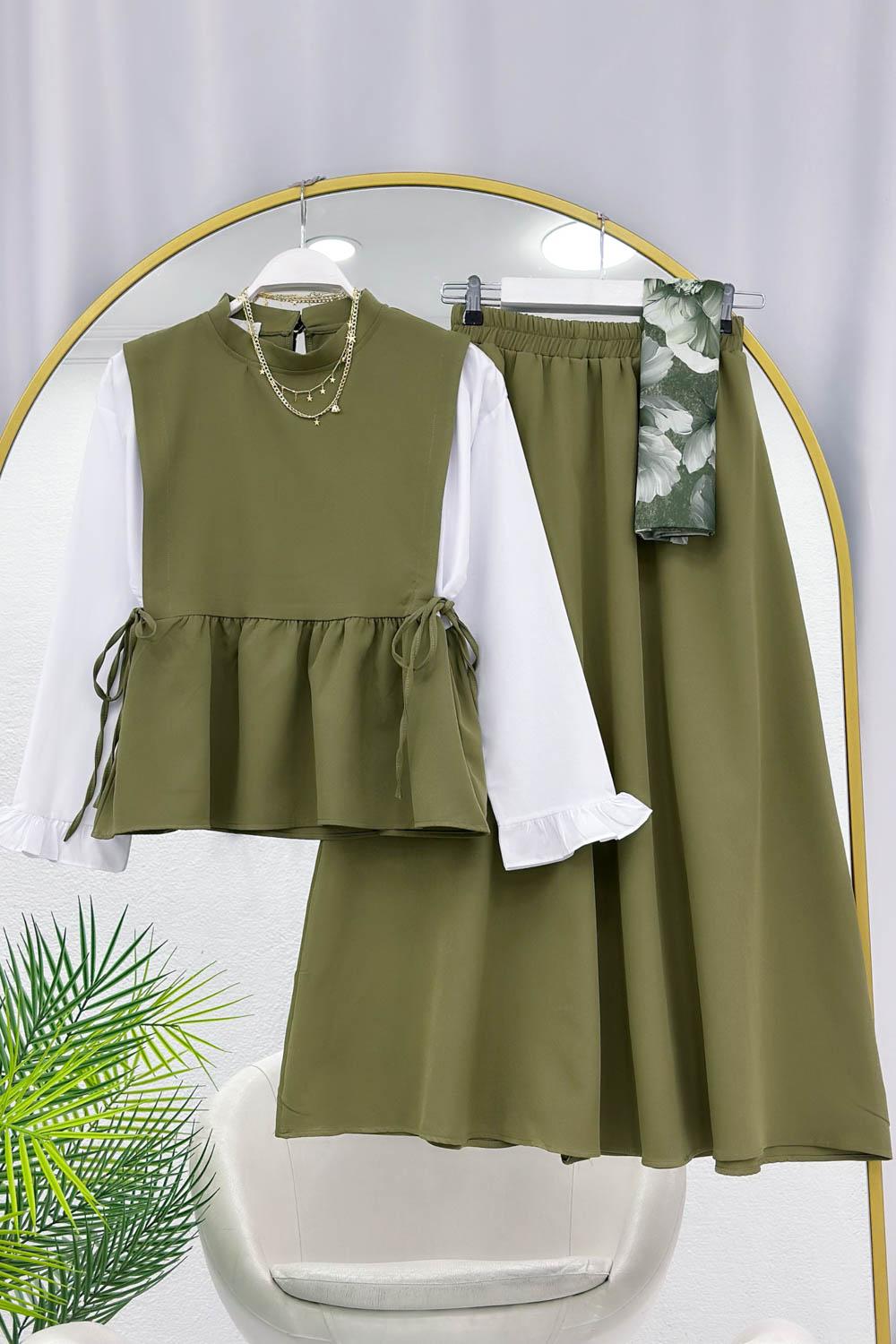 KOLLARI FIRFIRLI ETEKLİ KADIN TAKIM