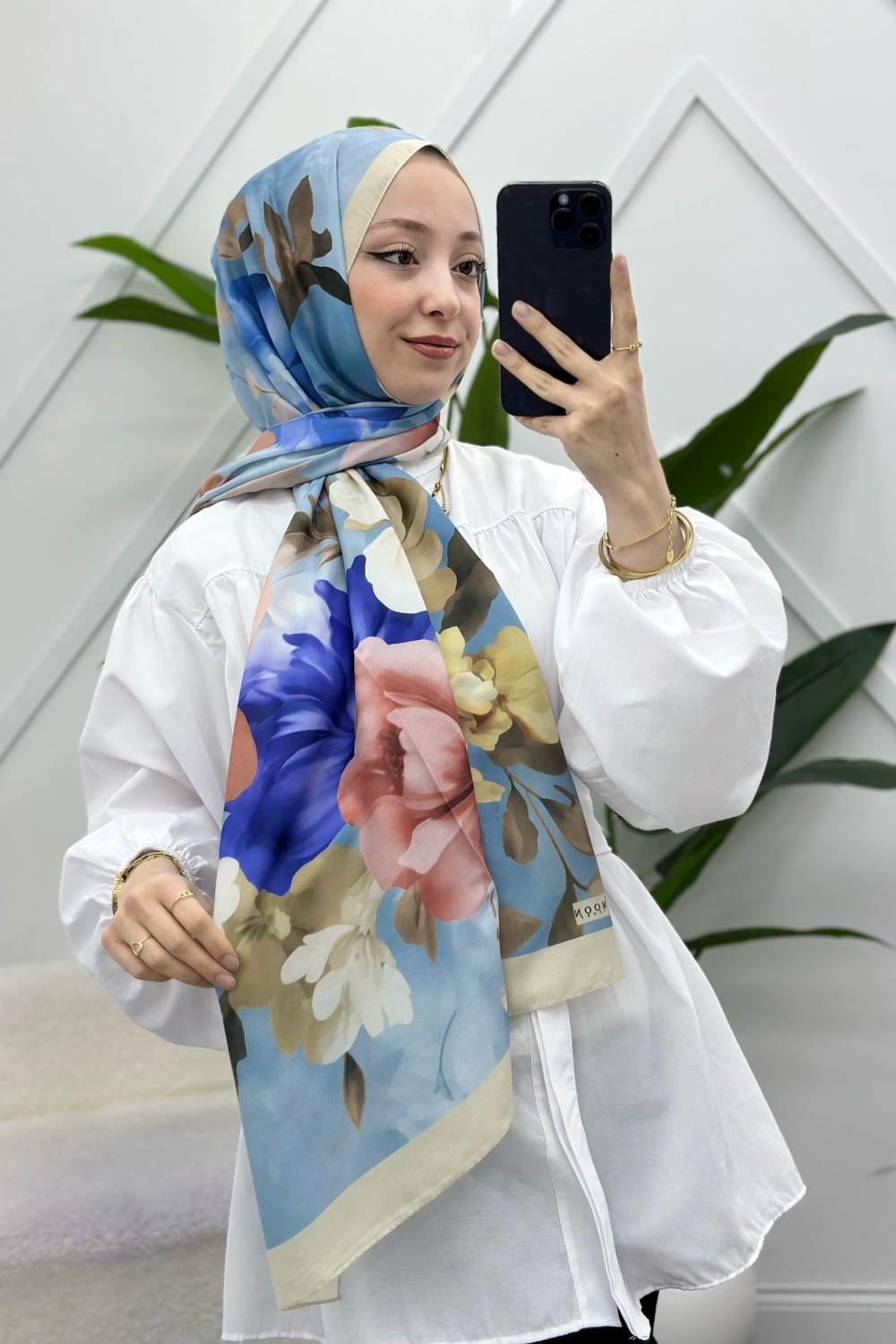 BAHAR ÇİÇEKLERİ DESENLİ PAMUK ŞAL