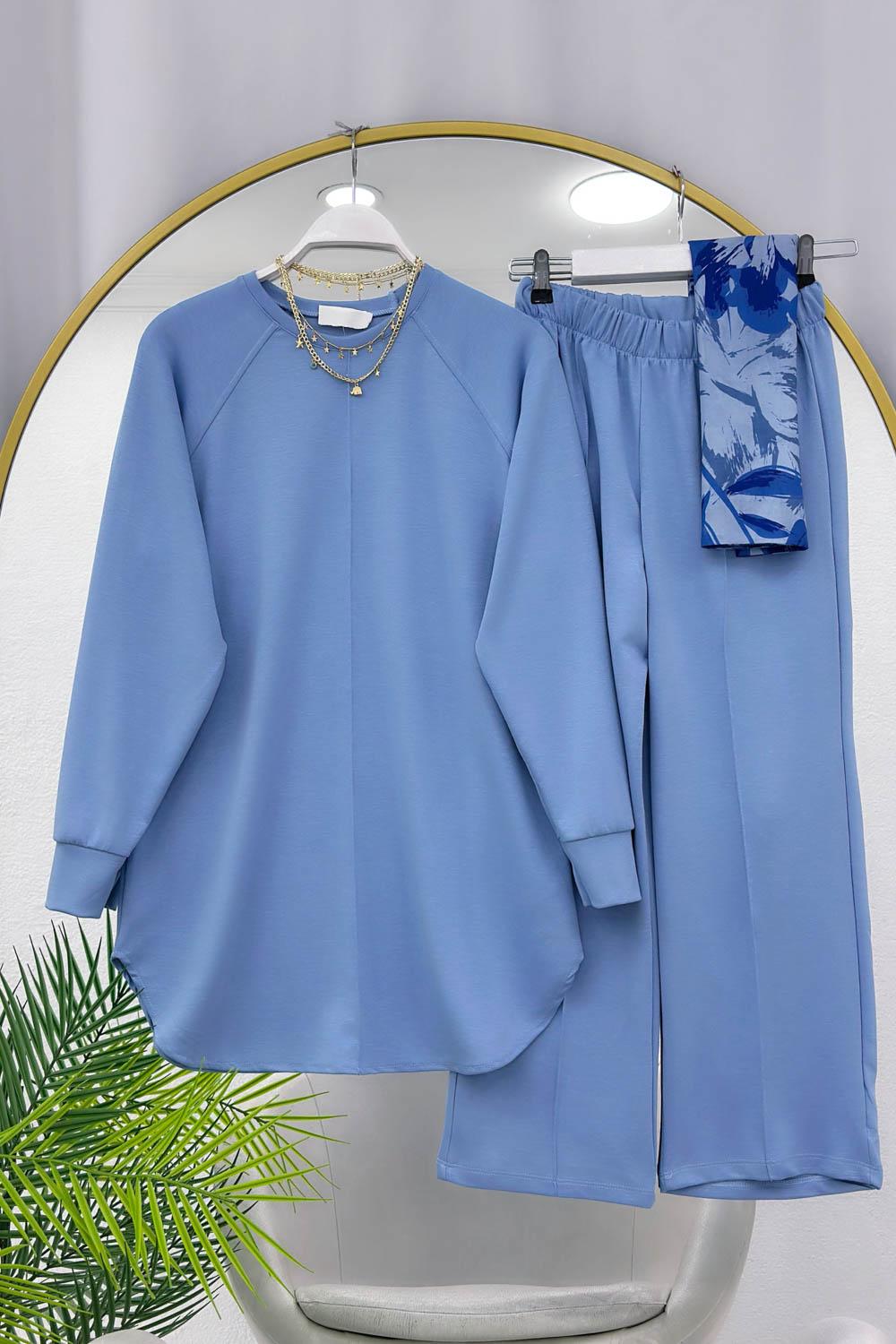 ÖNÜ ÇİZGİ DETAYLI PENYE KADIN SPOR TAKIM