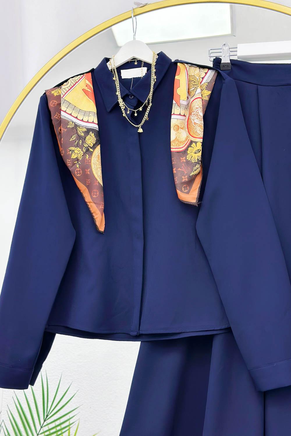 OMUZU FULAR DETAYLI ETEKLİ TAKIM