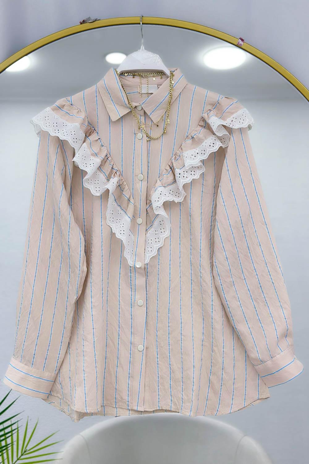 DÜĞME DETAYLI FIRFIRLI GÖMLEK