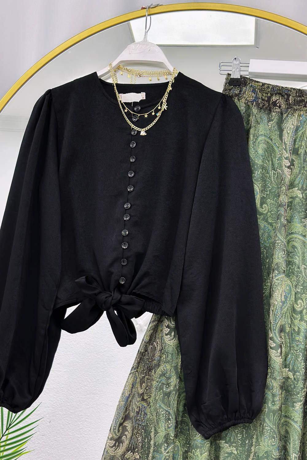 SIRA DÜĞMELİ GÖMLEK ETEKLİ TAKIM