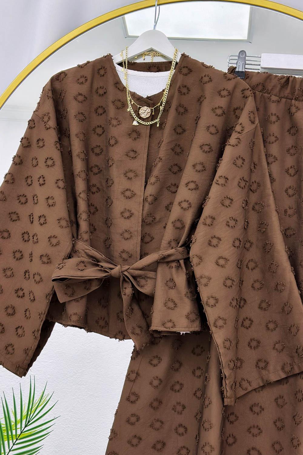 TEK DÜĞMELİ SATEN ETEKLİ TAKIM