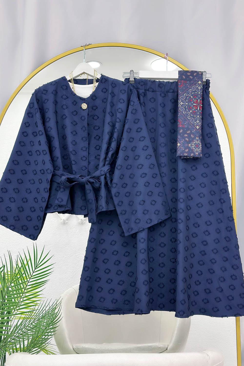 TEK DÜĞMELİ SATEN ETEKLİ TAKIM