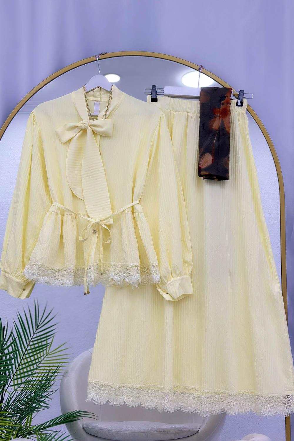 DANTEL DETAYLI KADIN TAKIM