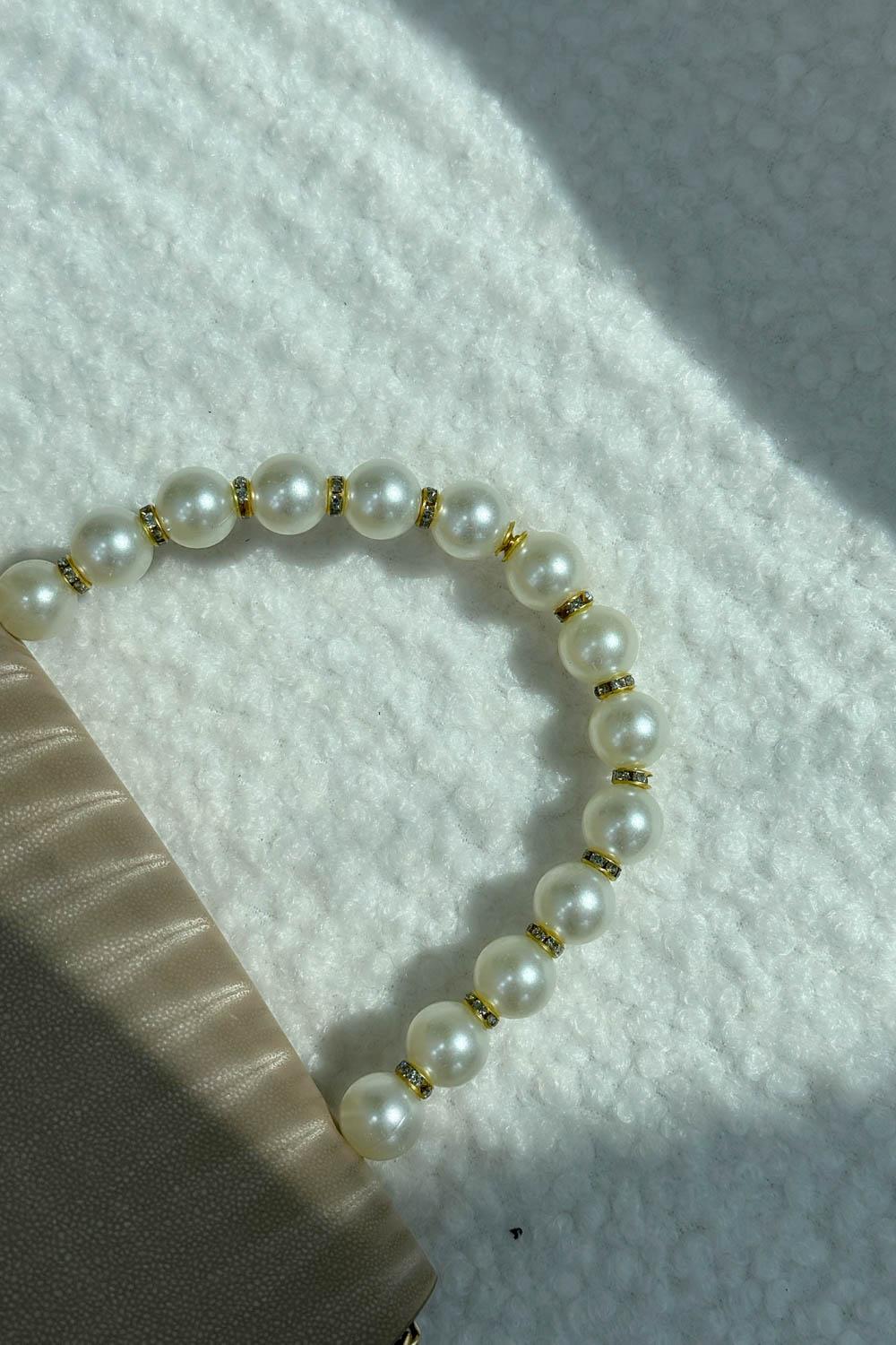 SEVİLLA BEYAZ İNCİLİ SAPLI  ASKILI  KADIN EL VE OMUZ VE  ÇANTASI