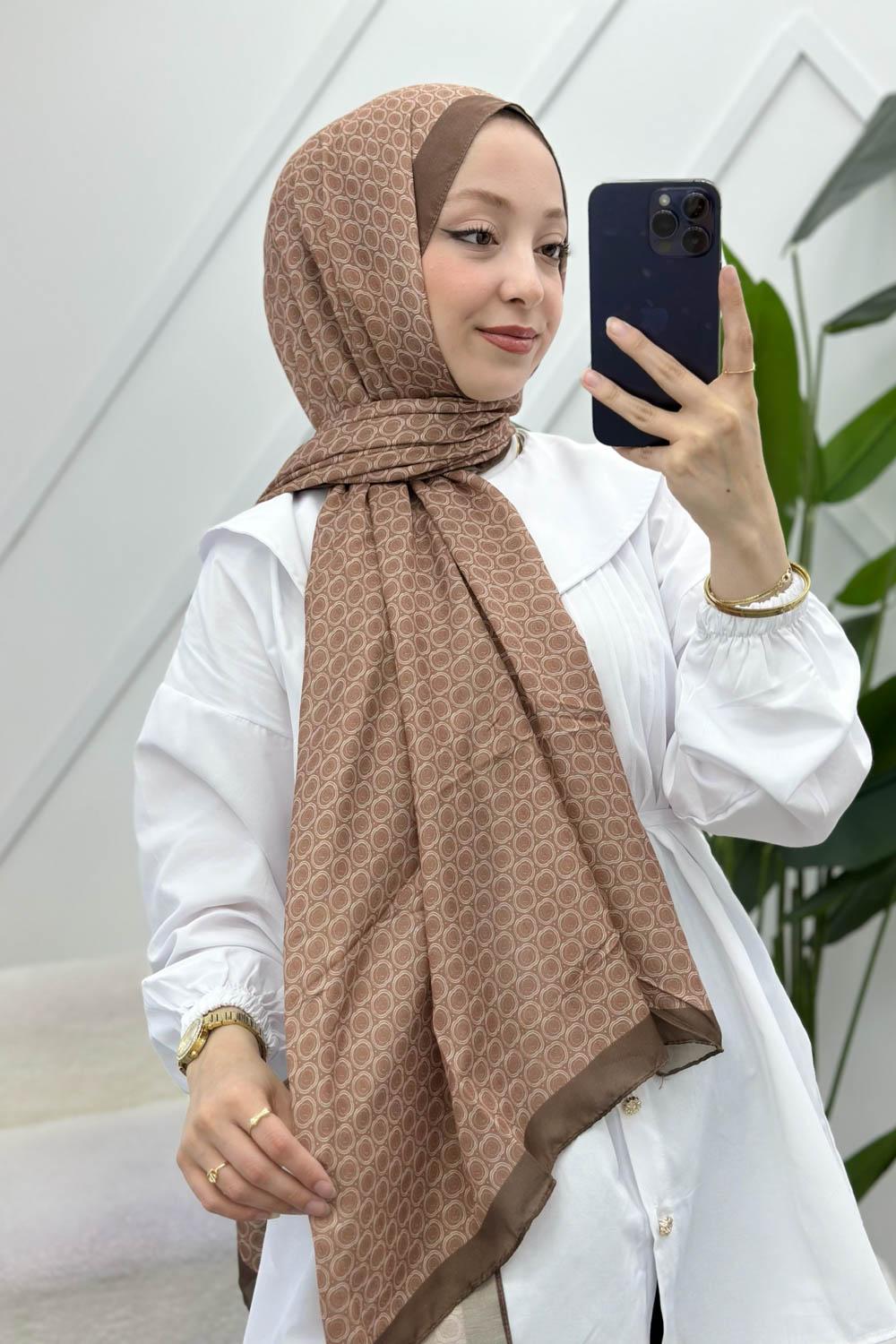 MONOKROM DESENLİ ŞAL