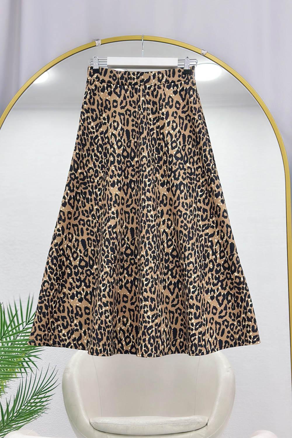 LEOPAR DESENLİ SCUBA ETEK