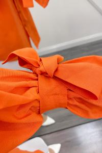 KOLLARI BAĞLAMALI TAŞLI GÖMLEK