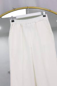 ÖNÜ DİKİŞ GEÇİŞLİ PANTOLON