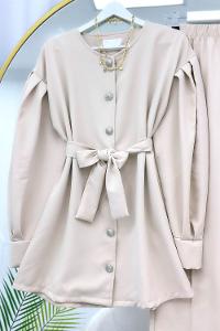 ÖNÜ DÜĞMELİ KUŞAKLI KREP TAKIM