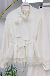 DANTEL DETAYLI KADIN TAKIM