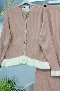 KOLLARI TÜYLÜ TRİKO ETEKLİ TAKIM