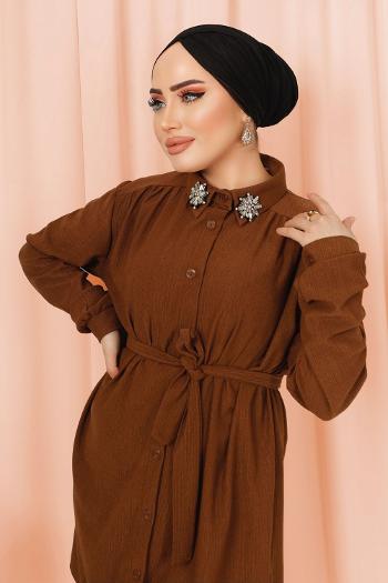 YAKASI SAVAROSKİ TAŞLI BÜRÜMCÜK TAKIM