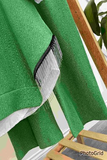 BÜRÜMCÜK YANLARI SAÇAKLI  TAKIM