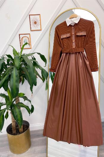 CEP DETAYLI FİTİLLİ DERİ ELBİSE