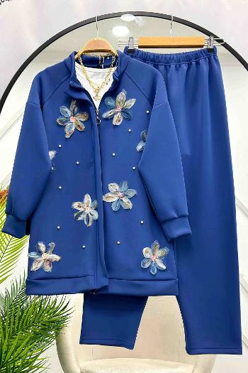 ÇİÇEK DESENLİ TAKIM