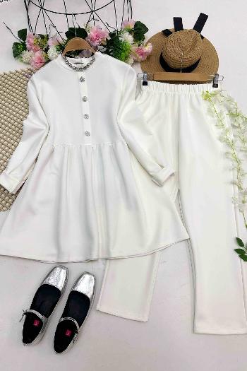 İNCİ DÜĞMELİ TAKIM