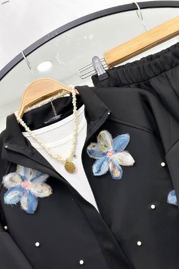 ÇİÇEK DESENLİ TAKIM