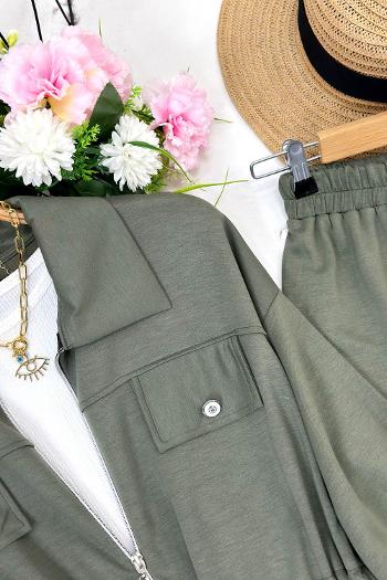 GÖMLEK YAKA PANTOLONLU TAKIM