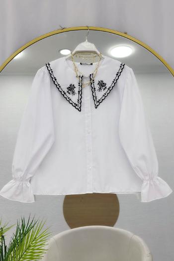 YAKASI İŞLEMELİ KADIN GÖMLEK