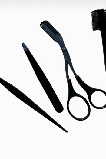 KAŞ VE KİRPİK ŞEKİLLENDİRME BAKIM SETİ