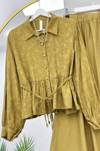 JAKARLI DESENLİ CEKET  ETEK TAKIM